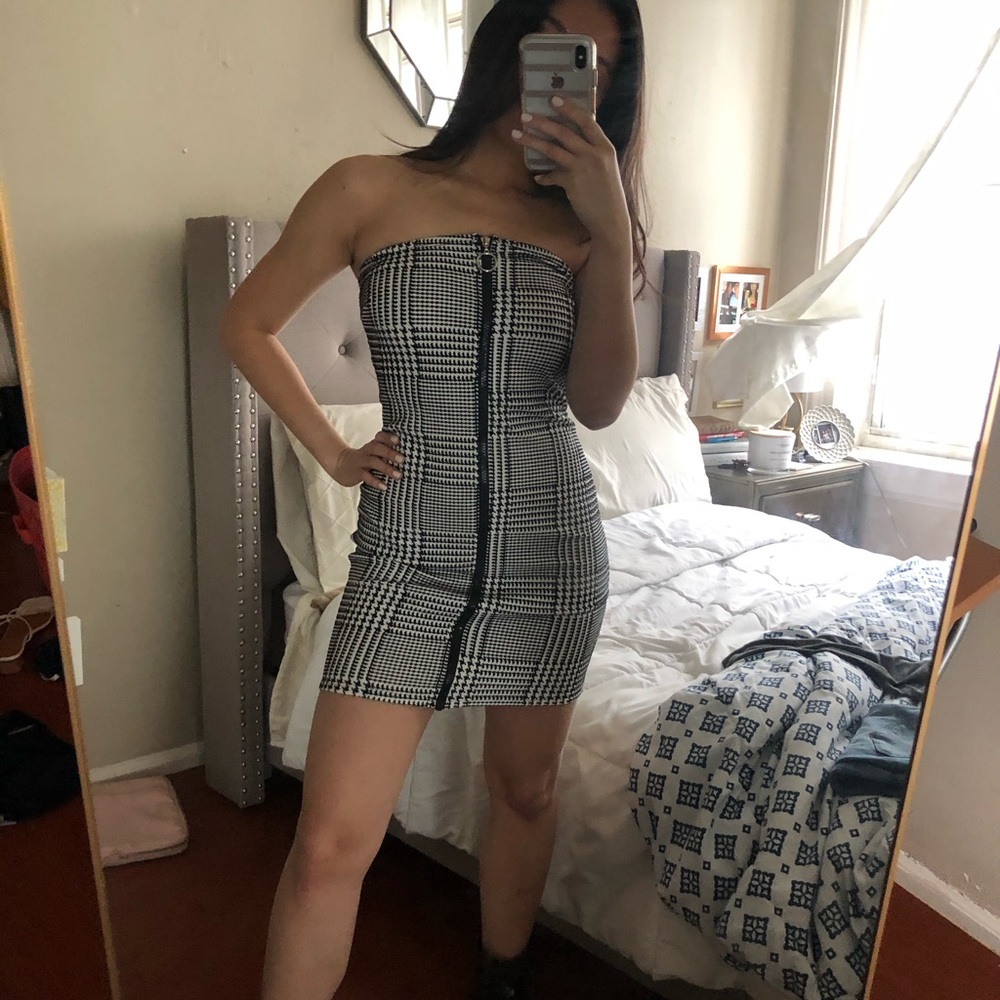 NWOT houndsooth mini dress